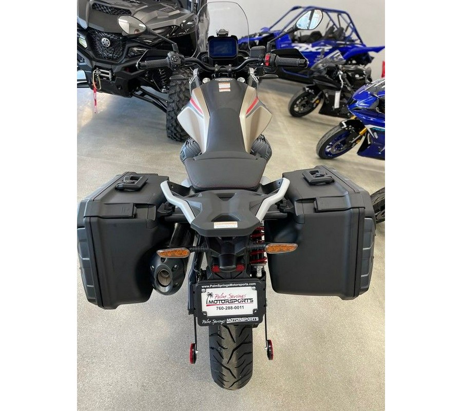 2025 Moto Guzzi V85 TT Travel