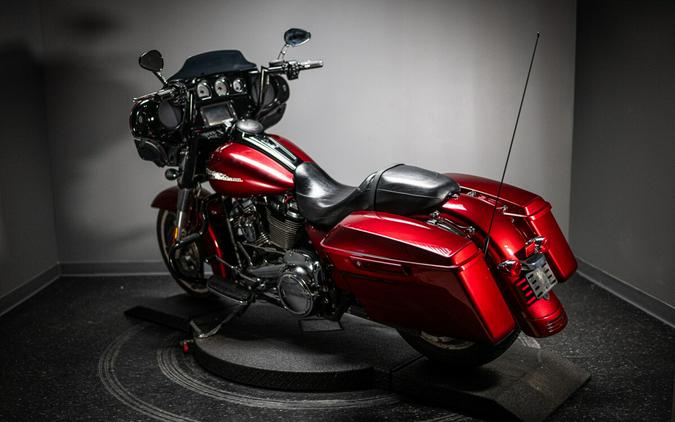 2017 Harley-Davidson Street Glide Special