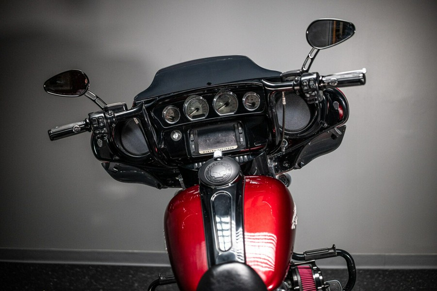 2017 Harley-Davidson Street Glide Special