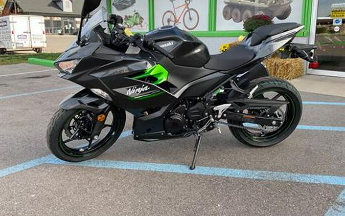 2023 Kawasaki Ninja 400 ABS