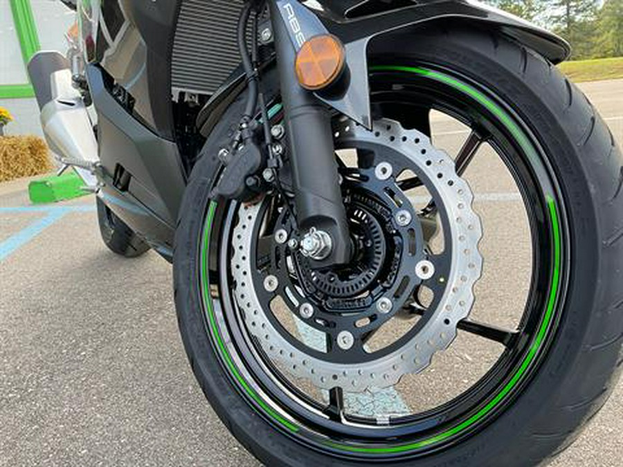 2023 Kawasaki Ninja 400 ABS