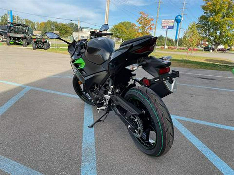 2023 Kawasaki Ninja 400 ABS