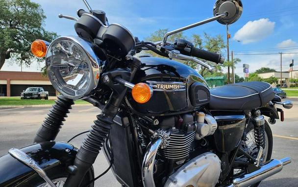 2023 Triumph Bonneville T120 Jet Black