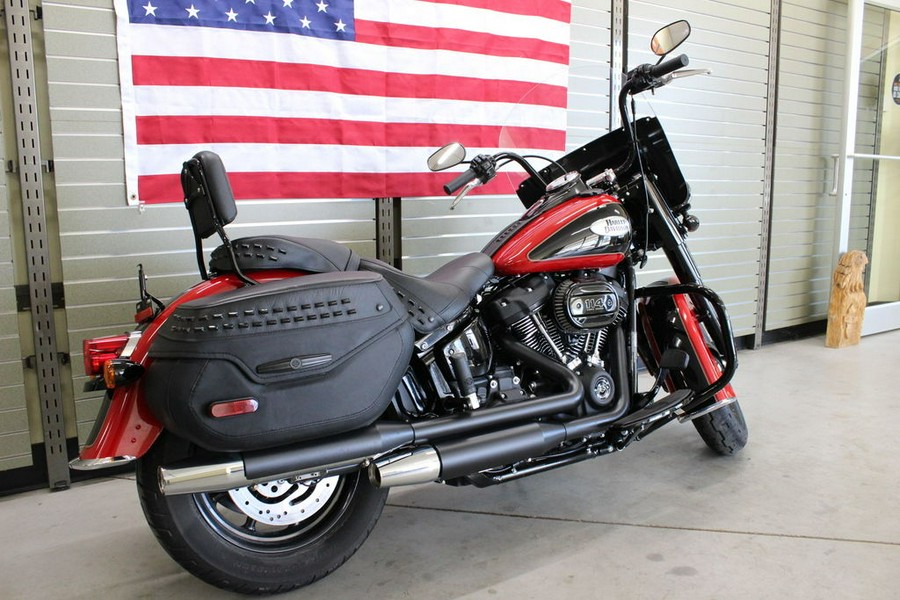 2022 Harley-Davidson® FLHCS - Heritage Classic 114