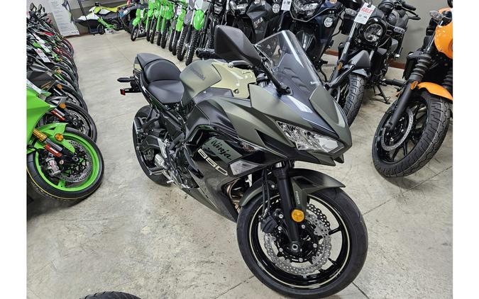 2024 Kawasaki Ninja 650 ABS