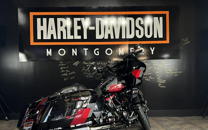 2025 Harley-Davidson CVO™ Road Glide® ST Hot Lap