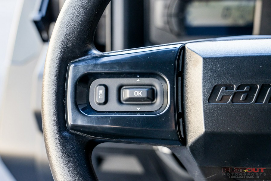 2026 Can-Am DEFENDER HD11 MAX XT 10.25"