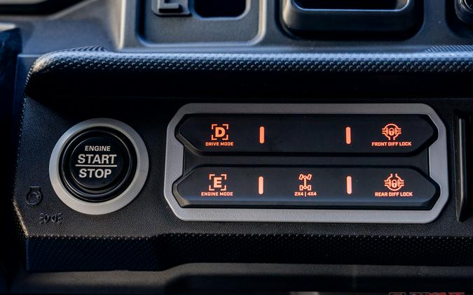 2026 Can-Am DEFENDER HD11 MAX XT 10.25"