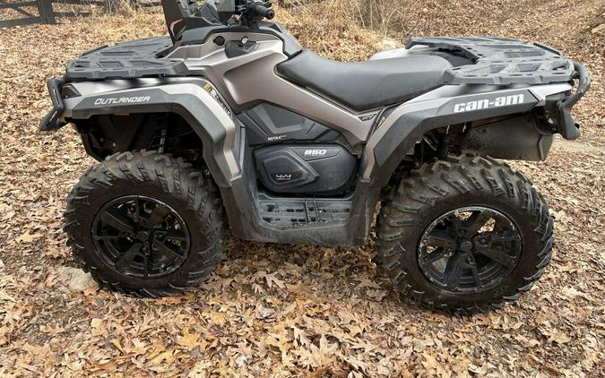 2023 Can-Am® 850