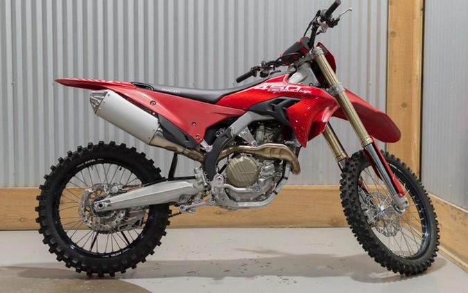 2026 Ducati Desmo 450 MX