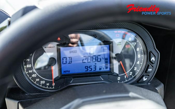 2025 SLINGSHOT SLINGSHOT S MANUAL S (Manual)