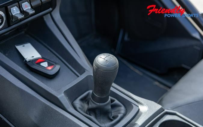 2025 SLINGSHOT SLINGSHOT S MANUAL S (Manual)