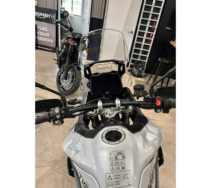2026 Triumph Tiger 900 Alpine Edition
