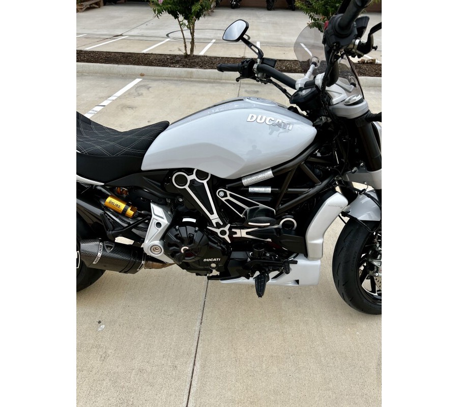 2018 Ducati Diavel S WHITE