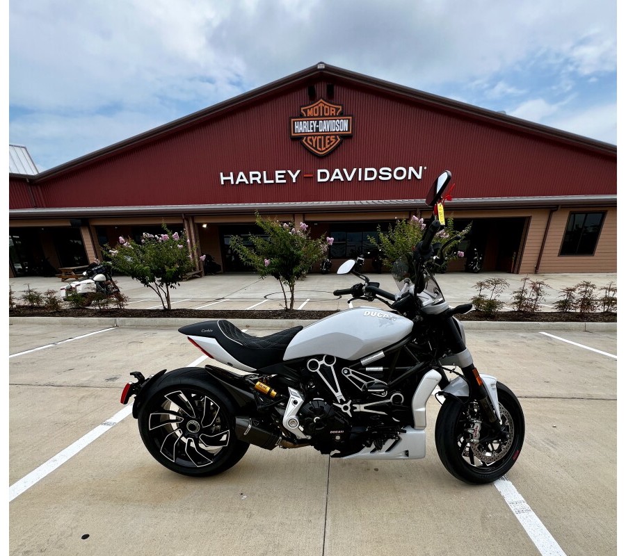 2018 Ducati Diavel S WHITE