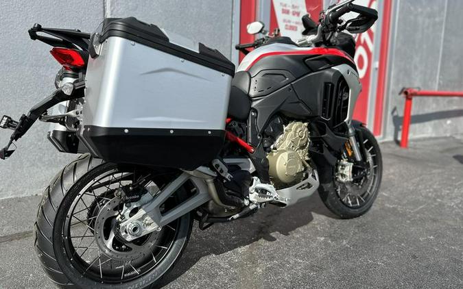 2024 Ducati Multistrada V4 Rally Travel Adventure Black