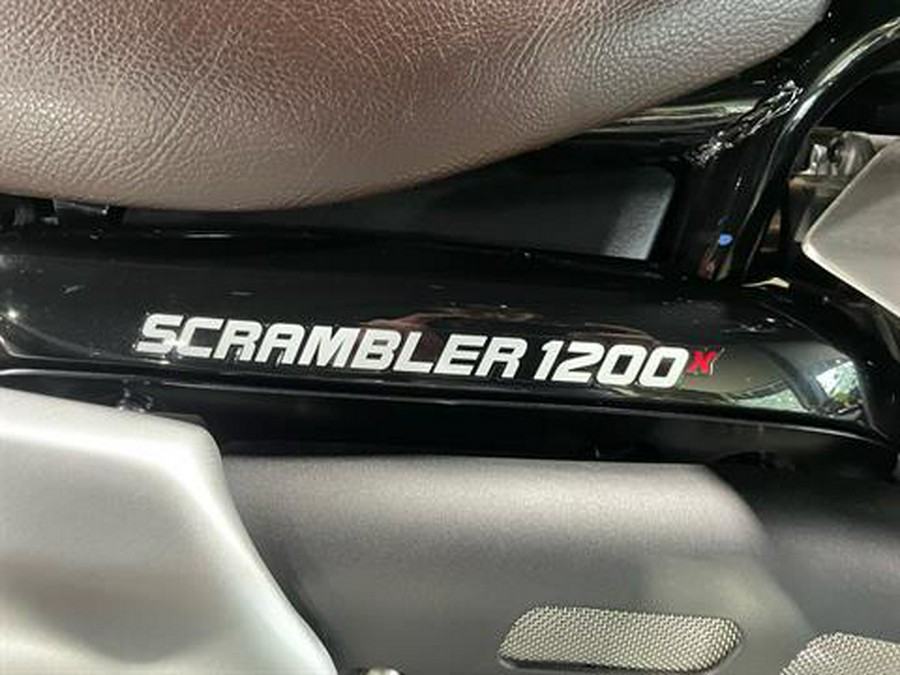 2025 Triumph Scrambler 1200 X