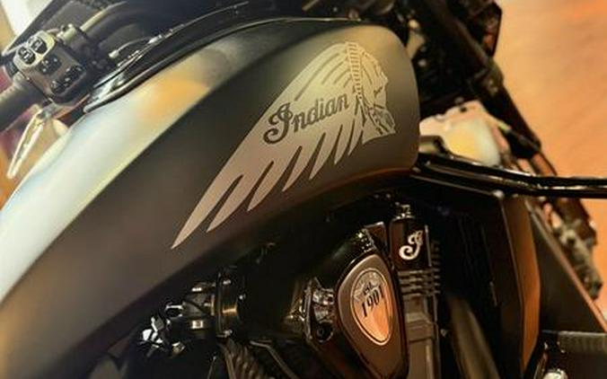 2025 Indian Motorcycle® Chieftain® PowerPlus Dark Horse® Black Smoke