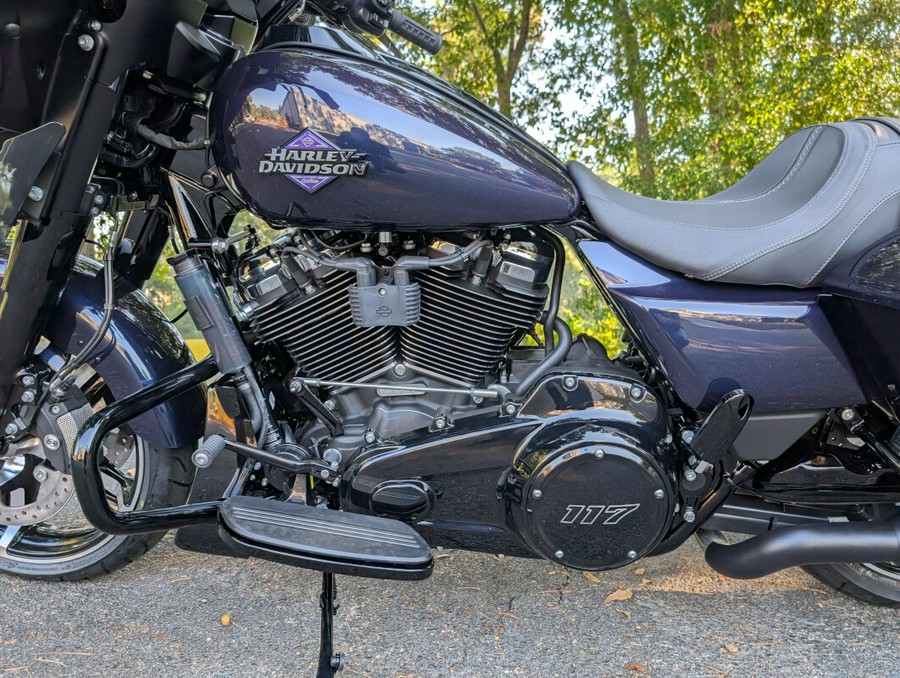 FLHX 2025 Street Glide™