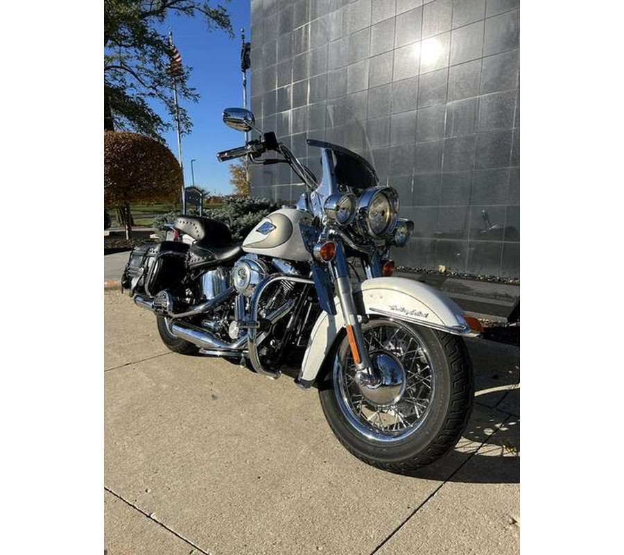 2009 Harley-Davidson® FLSTC - Heritage Softail®