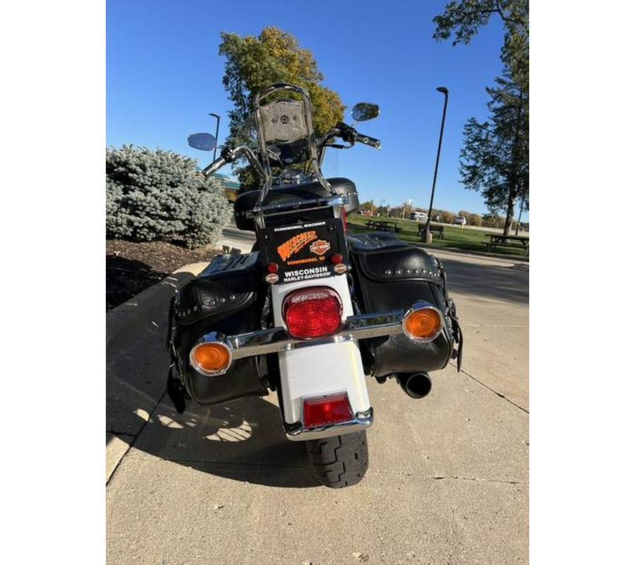 2009 Harley-Davidson® FLSTC - Heritage Softail®