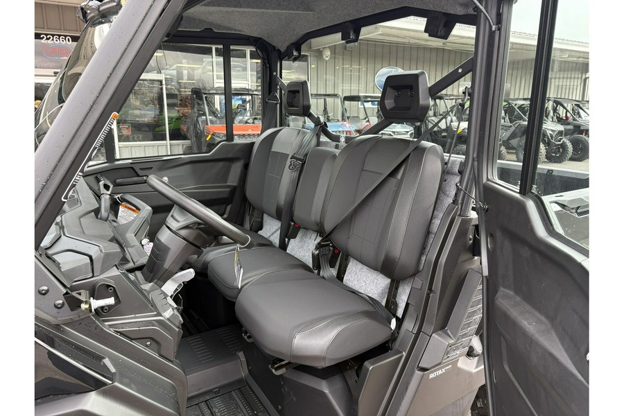 2026 Can-Am Defender XT Cab HD11