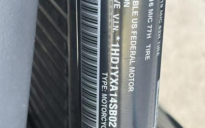 2025 Harley-Davidson® FXLRST - Low Rider® ST