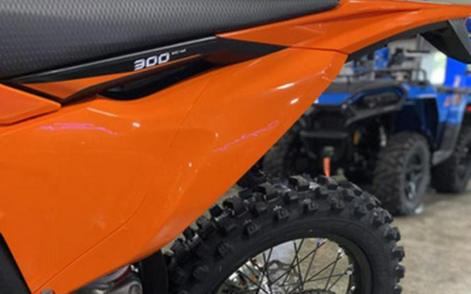 2027 KTM XC 300 W