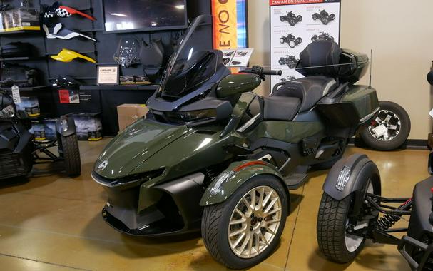 2023 Can-Am Spyder RT Review [Celebrating 2023 IFRD]