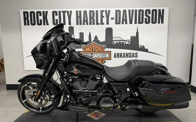 2025 Harley-Davidson® FLHX - Street Glide®