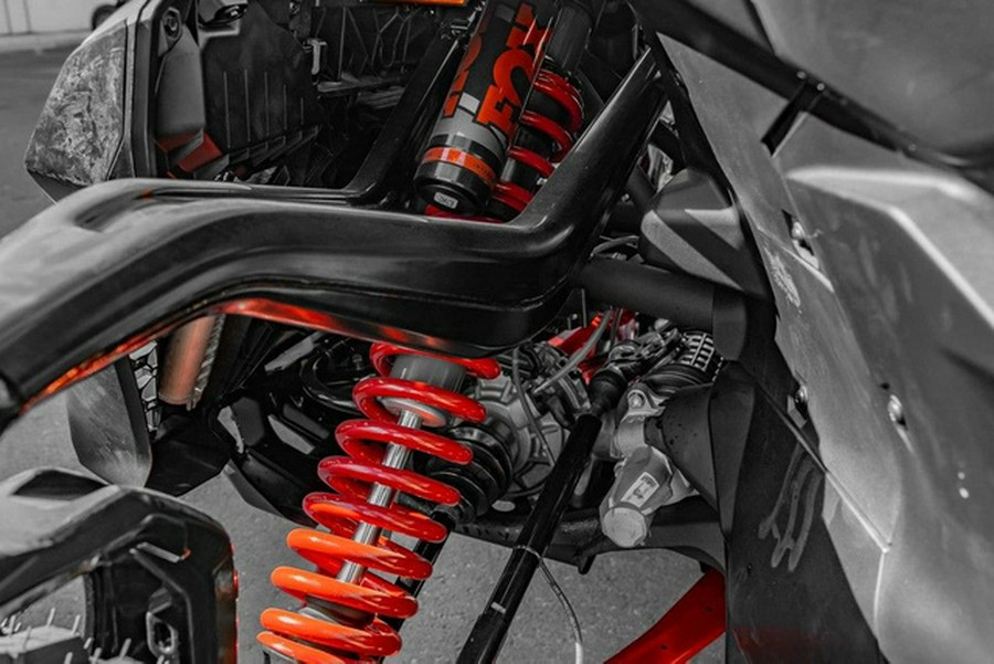 2025 Can-Am Maverick R Max X RS Dusty Navy & Legion Red