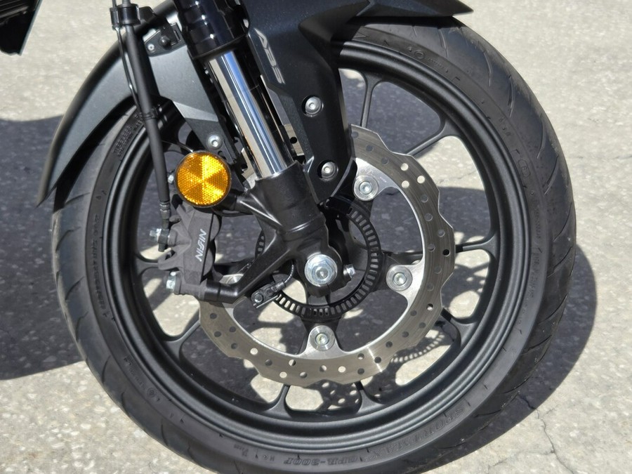 2025 Honda CB300R ABS