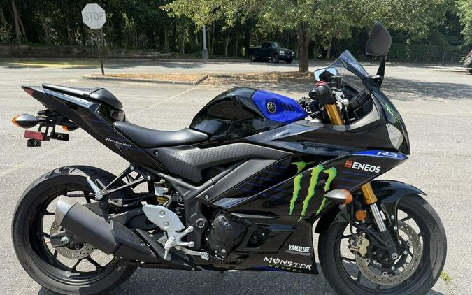 2020 Yamaha YZF R3 Monster Energy Yamaha MotoGP Edition