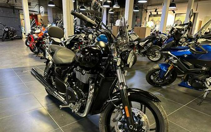 2011 Triumph Thunderbird Storm