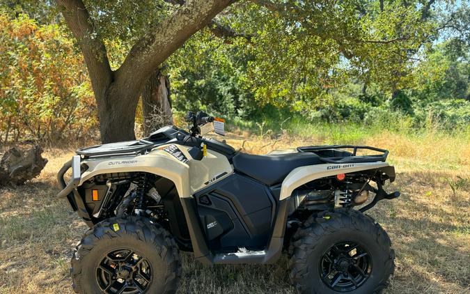 2024 Can-Am Outlander PRO XU HD7