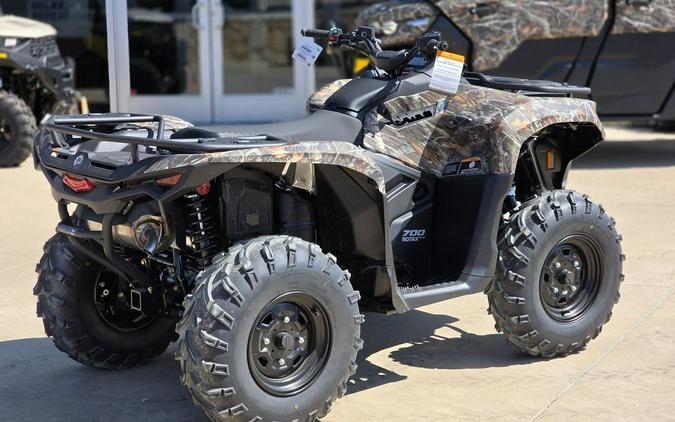 2026 Can-Am® Outlander DPS 700 Wildland Camo