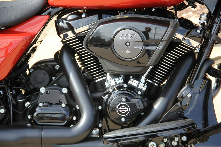 2024 Harley-Davidson Road Glide Whiskey Fire - Black Finish