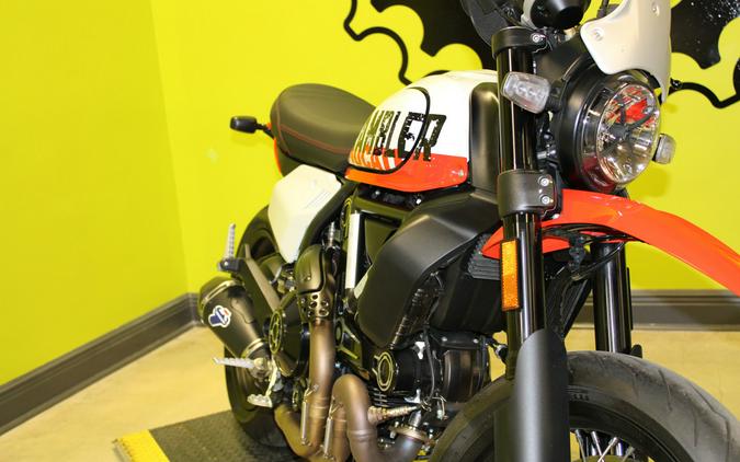 2023 Ducati Scrambler Urban Motard