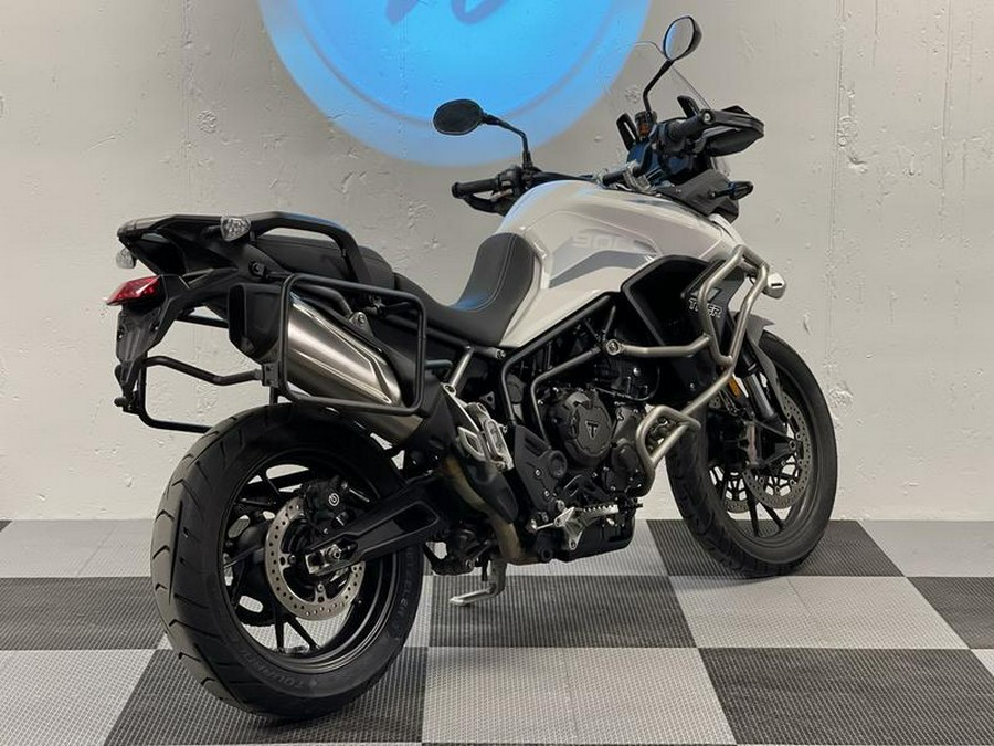 2024 Triumph Tiger 900 GT Snowdonia White / Sapphire Black