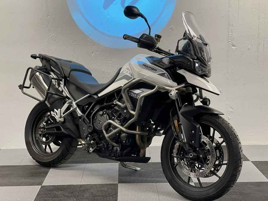 2024 Triumph Tiger 900 GT Snowdonia White / Sapphire Black