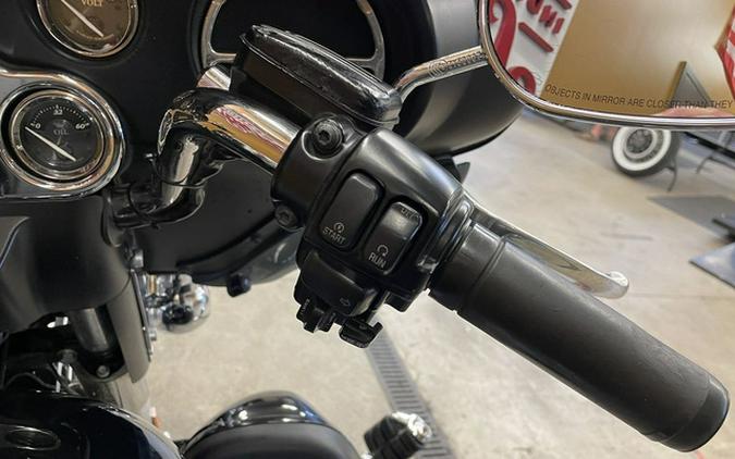 2011 Harley-Davidson Touring FLHTK - Electra Glide Ultra Limited