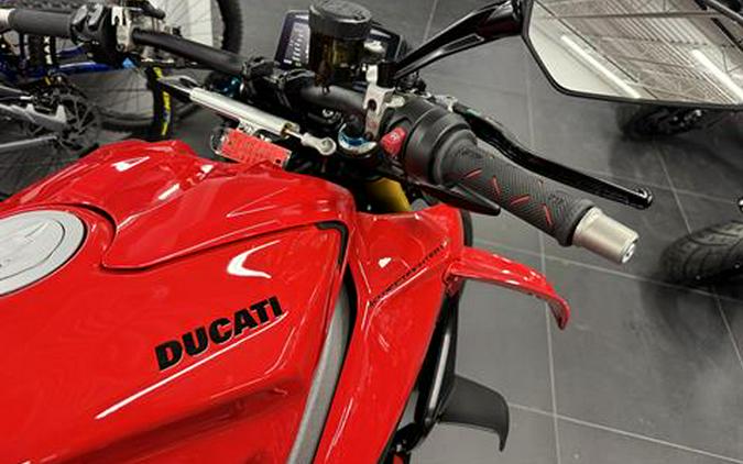 2026 Ducati Streetfighter V4 S
