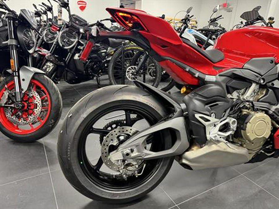 2026 Ducati Streetfighter V4 S