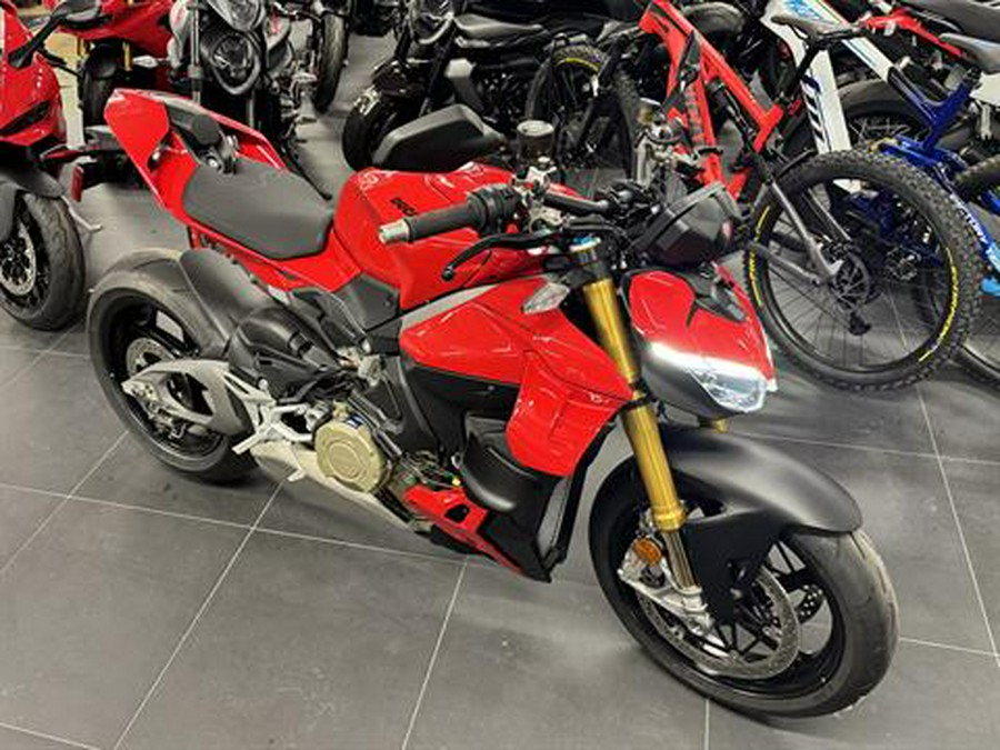 2026 Ducati Streetfighter V4 S