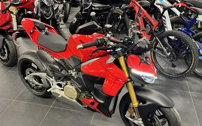 2026 Ducati Streetfighter V4 S