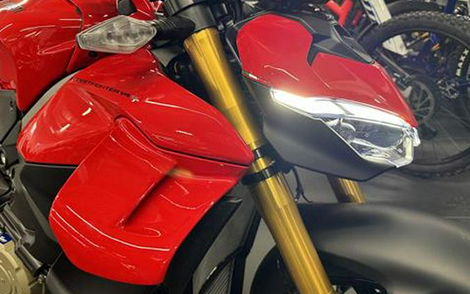 2026 Ducati Streetfighter V4 S