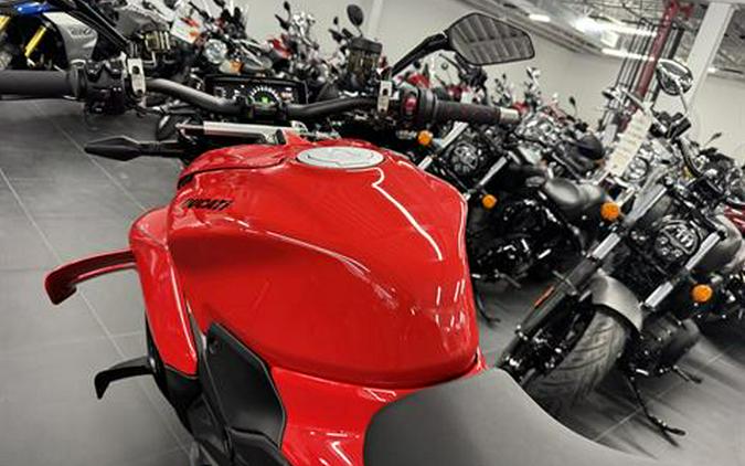 2026 Ducati Streetfighter V4 S