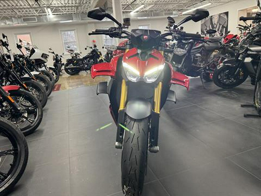 2026 Ducati Streetfighter V4 S