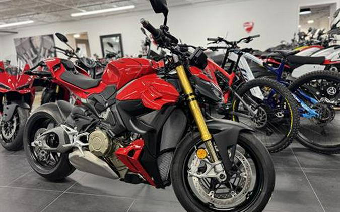2026 Ducati Streetfighter V4 S