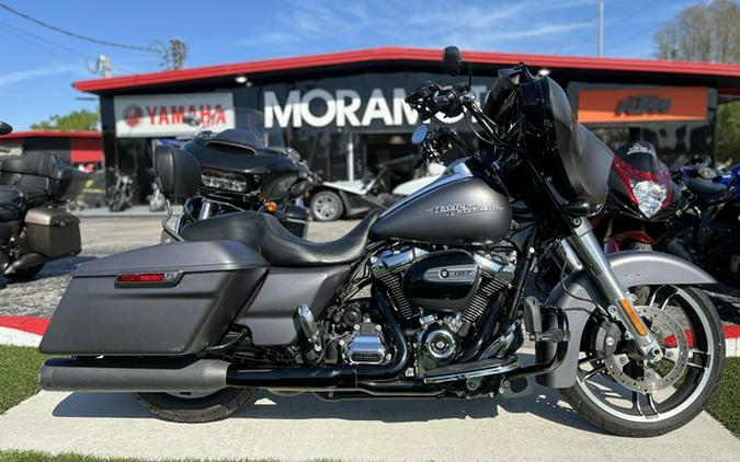 2017 Harley-Davidson FLHXS - Street Glide Special